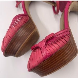 🎀Peep toe platform heel with bow